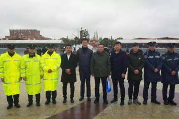 春節(jié)慰問(wèn)暖人心 殷殷真情送祝福--三毛保安及銀盾電子公司領(lǐng)導(dǎo)新春慰問(wèn)走訪(fǎng)基層