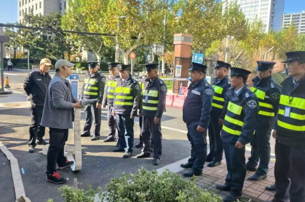 “實(shí)戰(zhàn)礪精兵 初心護(hù)校園”三毛保安上海師大保安隊(duì)秋季消防演練紀(jì)實(shí)